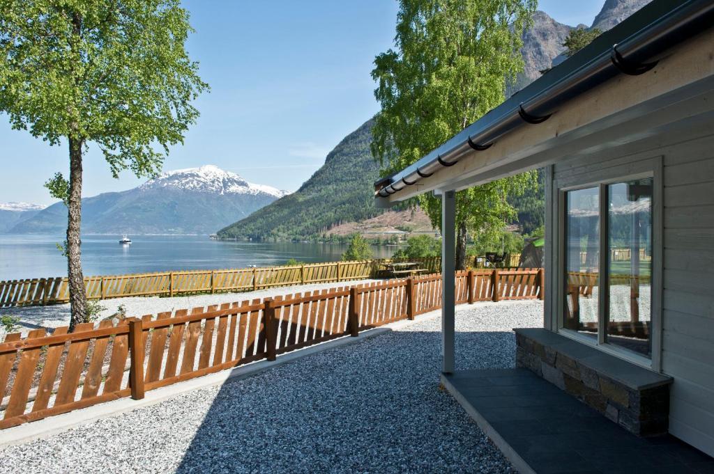 Kinsarvik Camping Hotel Exterior foto