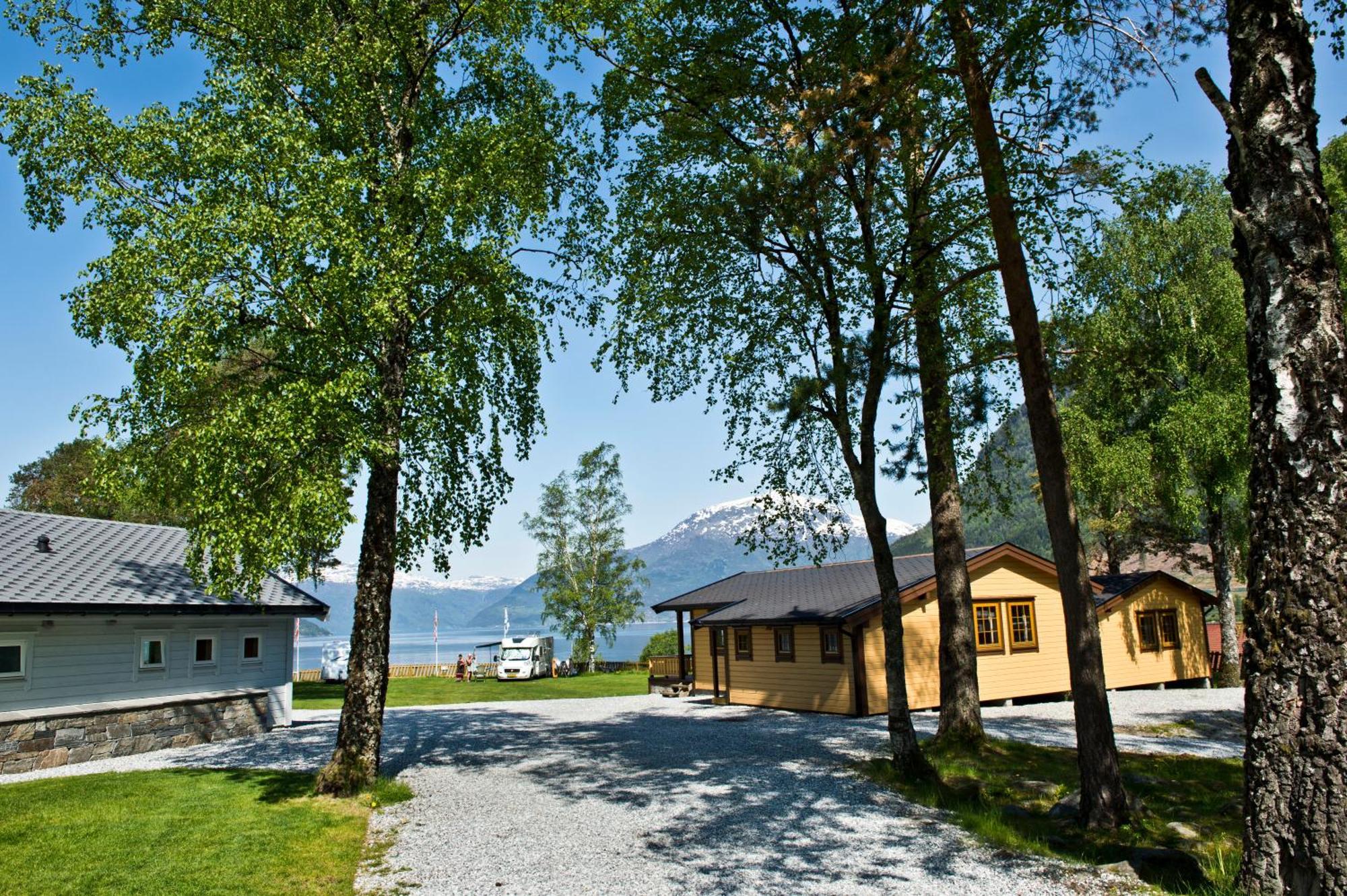 Kinsarvik Camping Hotel Exterior foto