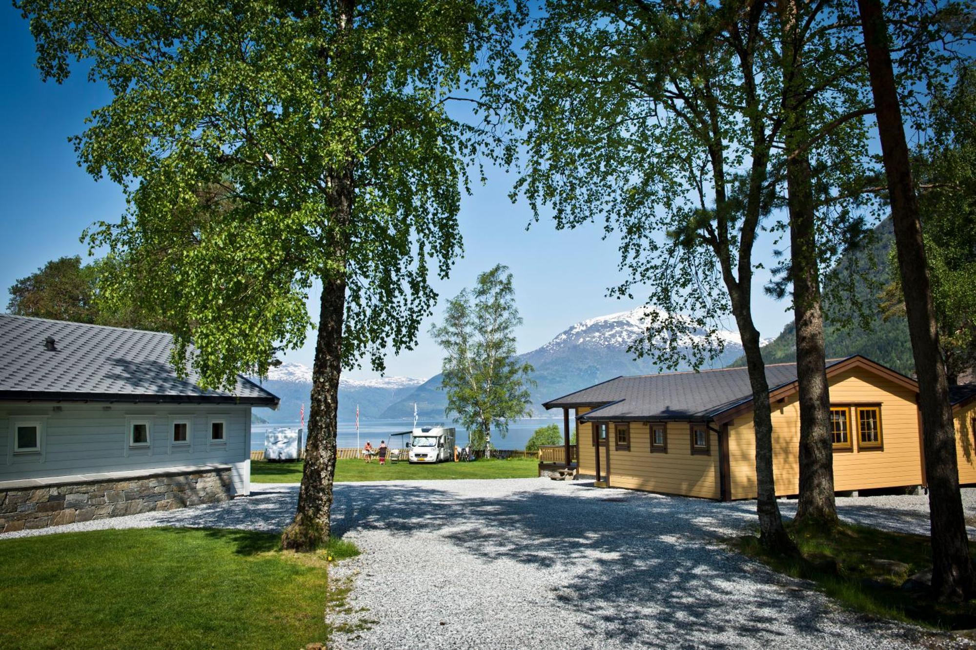 Kinsarvik Camping Hotel Exterior foto